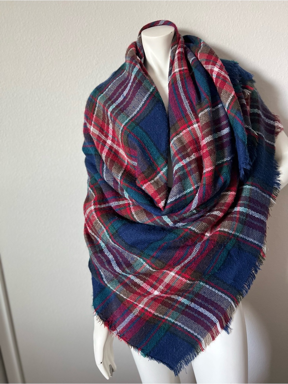 Steve Madden Plaid Oversized Blanket Scarf Wrap